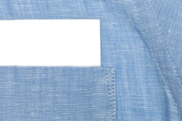 Бумажная карточка в кармане рубашки — стоковое фото