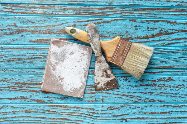 Penseel Troffel schuurpapier stilleven hout teakhouten antieke — Stockfoto