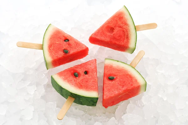 Arbuz popsicle pyszne świeże lato owoc słodki deser — Zdjęcie stockowe