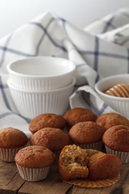 muz pasta ve bal tatlı hamur işleri tatlı natürmort portre