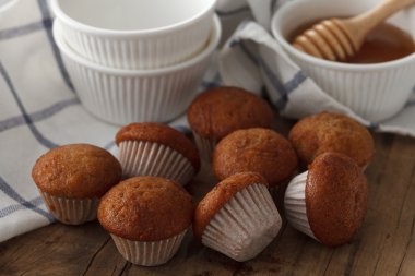 muz pasta ve bal tatlı hamur işleri tatlı natürmort portre