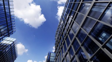 Kurumsal ofis binası, modern mimari tasarım cam dış görünüşlü cam yüzey yansıtıcısı, 3D görüntüleme