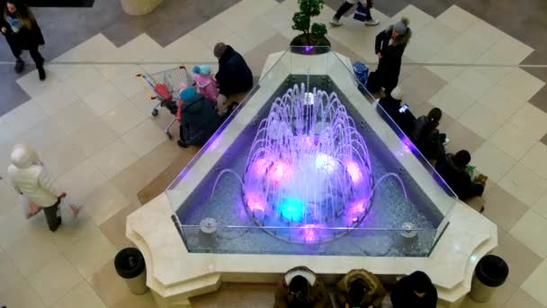 Nowosibirsk Russland November 2020 Kleiner Brunnen Einkaufszentrum — Stockvideo