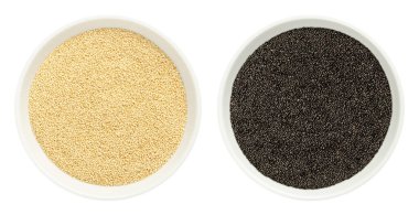 Beyaz kaselerde Amaranth tahılları. Siyah ve beyaz Amaranthus tohumları, glüten içermeyen psödocerealler, temel besin maddeleri ve Azteklerin protein kaynağı. Yakın plan, yukarıdan, beyazın üstünden, makro yiyecek fotoğrafı..