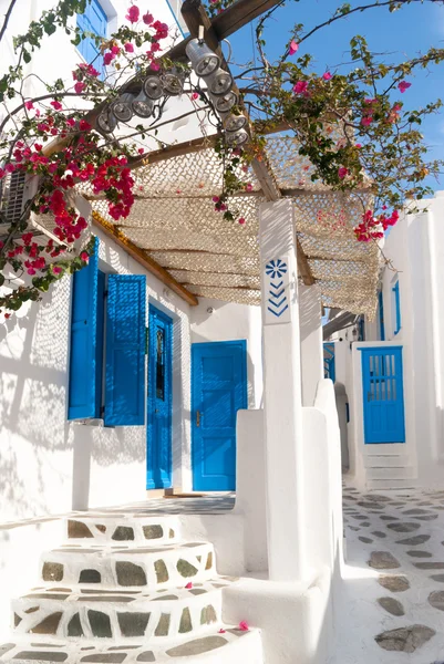 Maison grecque traditionnelle sur l'île de Mykonos, Grèce — Photo