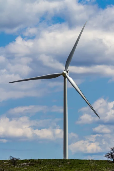 High Tech Industrial Wind Turbine in Oklahoma. — Stock Photo, Image