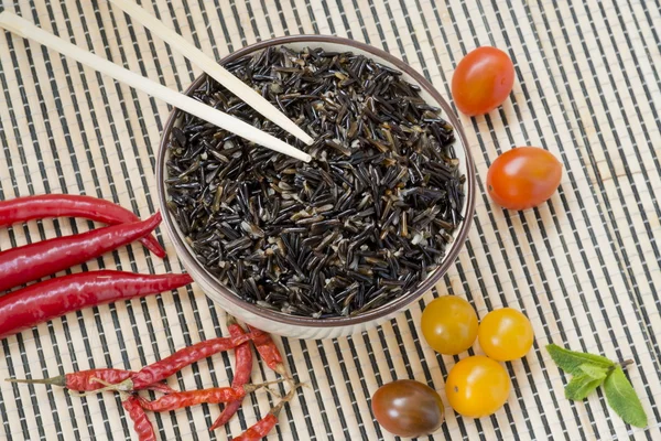 Bowl of Wild rice, Asian style.Bowl — Stock Photo, Image