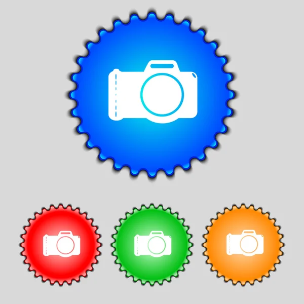 Zdjęcie znak ikona aparatu fotograficznego. symbol cyfrowy. zestaw kolorowych przycisków. wektor — Wektor stockowy