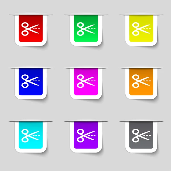 Tijeras con el icono de la línea de puntos corte guion. Símbolo sastre. Conjunto de botones de colores. Vector — Archivo Imágenes Vectoriales