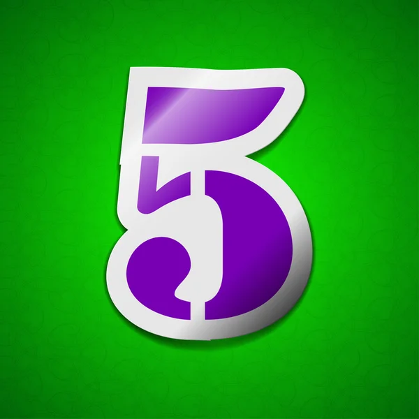 Знак "номер пять". Символ шикарной цветной липкой этикетки на зеленом фоне . — стоковое фото