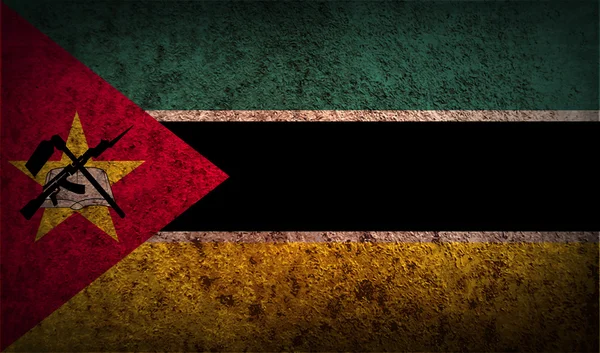 Flaga Mozambiku z stary tekstura. — Wektor stockowy