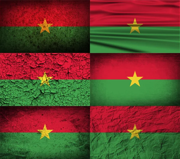 Bandiera del Burkina Faso con vecchia texture. Vettore — Vettoriale Stock