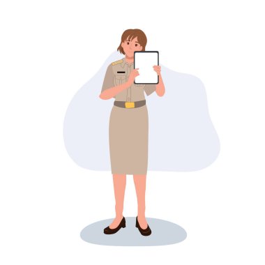 Resmi üniformalı kadın memur elinde dijital tablet, modern hükümet sunumu.