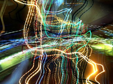 Hafif boya. Neon parıltısı. Şenlik dekorasyonu. Bulanık arkaplan. Parlak doku. Parlak desen. Poster, broşür, el ilanı ve kart için yaratıcı grafik tasarımı. Ağ, kumaş ve örtü için arkaplan.