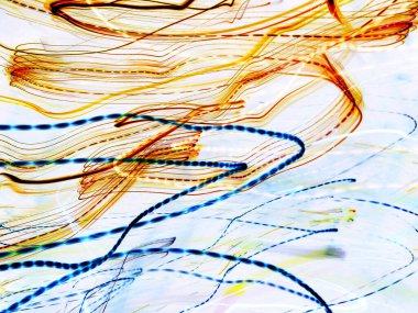 Hafif boya. Neon parıltısı. Şenlik dekorasyonu. Bulanık arkaplan. Parlak doku. Parlak desen. Poster, broşür, el ilanı ve kart için yaratıcı grafik tasarımı. Ağ, kumaş ve örtü için arkaplan.