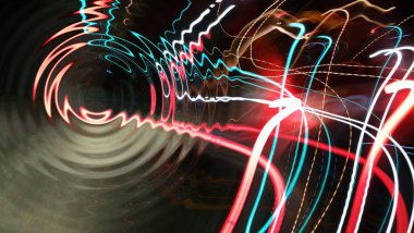 Hafif dijital efektler. Neon parıltısı. Çok renkli soyut arkaplan. Renkli desen. Poster, broşür, el ilanı ve kart için yaratıcı grafik tasarımı. Eşsiz duvar kâğıdı. Ağ, kumaş ve not defteri kapağı için arkaplan.