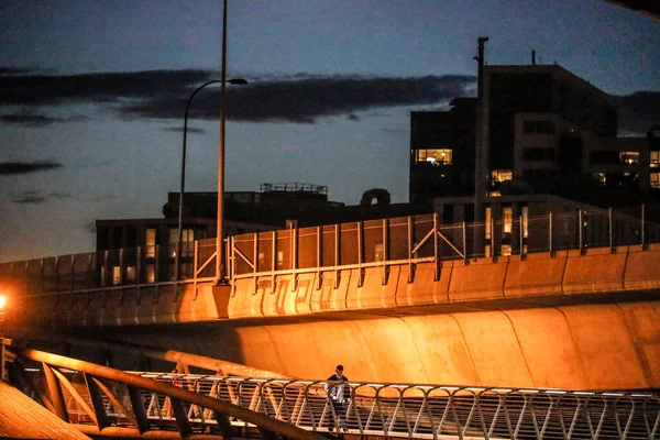 Бостон Массачусетс Сша Люди Гуляють Вночі Парку Посадки Пола Ревіра — стокове фото