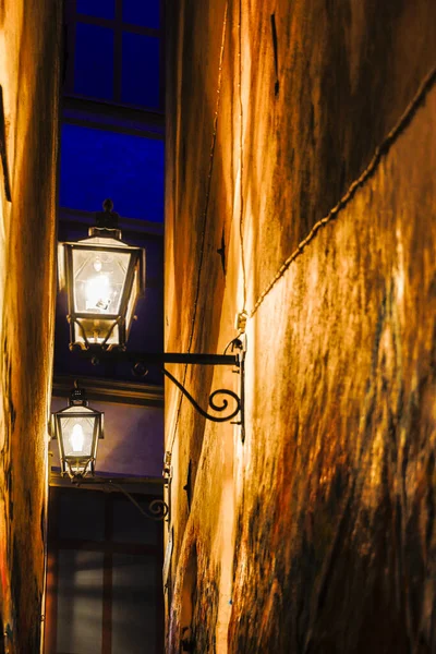 斯德哥尔摩 瑞典斯德哥尔摩最窄的小巷 Marten Trotzigs Grand — 图库照片