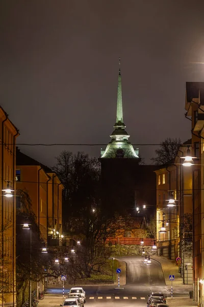ストックホルム スウェーデン 夜のソダーマルムのAllhelgonakyrkan教会 — ストック写真