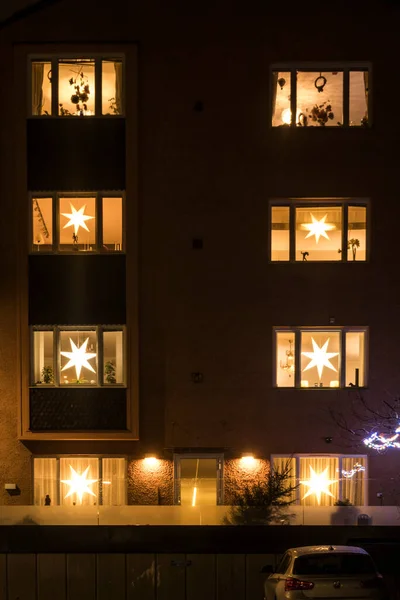 Estocolmo Suécia Prédio Apartamentos Lidingo Decorado Natal — Fotografia de Stock
