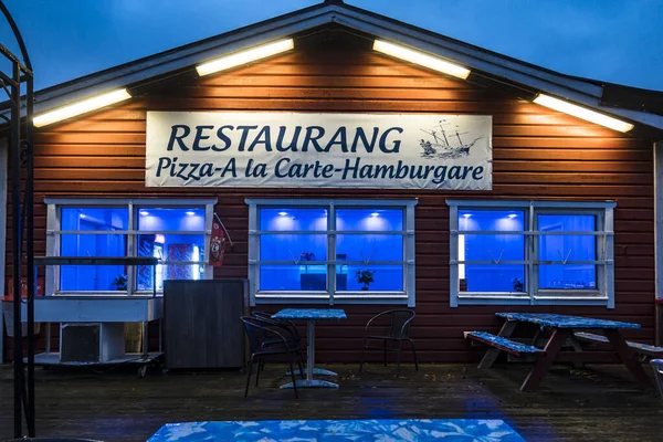 Estocolmo Suecia Ventana Azul Cubierta Restaurante Pizza Hamburguesas — Foto de Stock