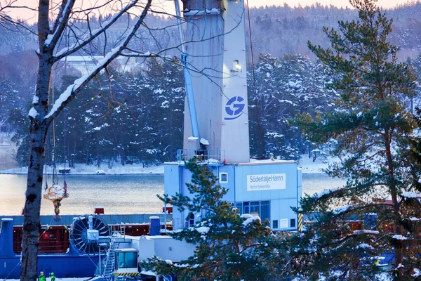 Sodertalje Suécia Hamn Sodertalje Porto Neve Guindaste Carga — Fotografia de Stock