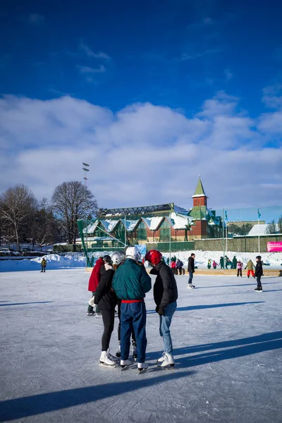 Stockholm Sweden Weekend Ice Skaters Ostermalms Ice Rink Haveing Chat — Stock Photo, Image