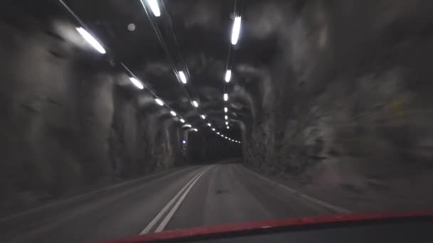 Musko Suecia Coche Conduciendo Túnel Subterráneo Archipiélago — Vídeos de Stock