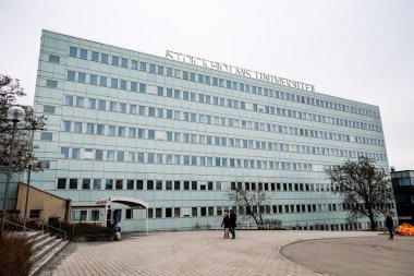 Stockholm, İsveç Stockholm Üniversitesi kampüsünde büyük bir bina..
