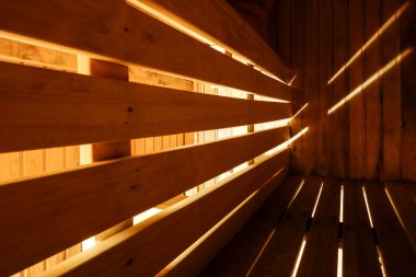 Sıcak bir saunanın içi.