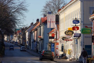 Granna, İsveç Ana cadde ve dükkan işaretleri.