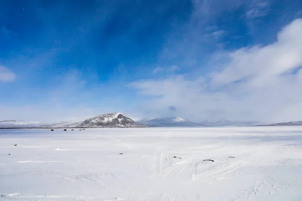 Tornestrask Schweden Eine Verschneite Und Arktische Landschaft Über Dem Tornetrasker — Stockfoto