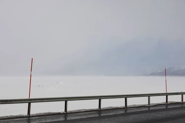 Tornestrask Suecia Paisaje Nevado Ártico Sobre Lago Tornetrask Primavera — Foto de Stock