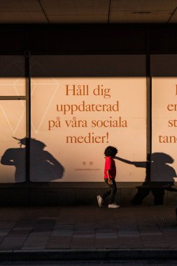 Malmö, İsveçli yayalar İsveççe 