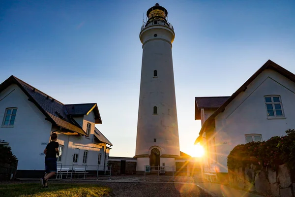 Hirtshals Denmark People Гуляють Навколо Маяка Хіртшальс Заході Сонця — стокове фото