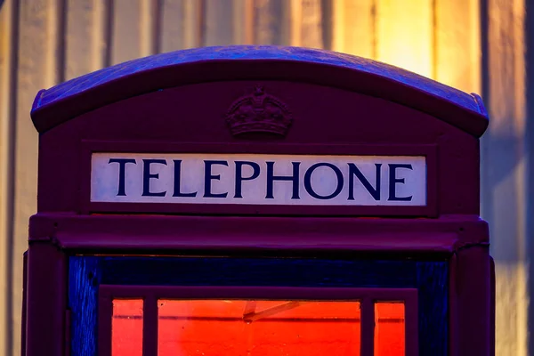 Boras Suécia Uma Velha Cabine Telefônica Inglesa Sinal — Fotografia de Stock