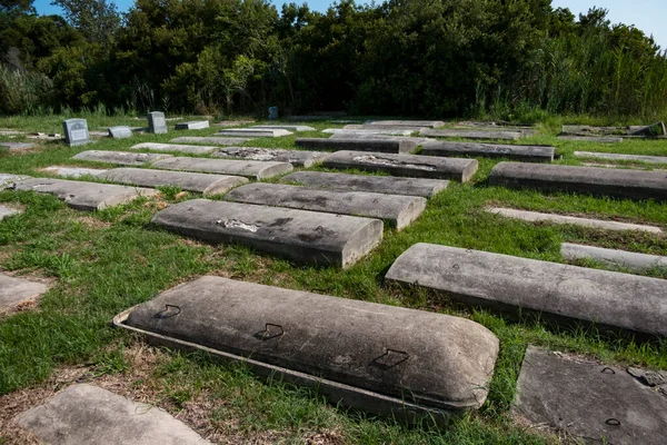 Deal Island Maryland Viejo Cementerio Con Ataúdes Piedra Sobre Suelo —  Fotos de Stock