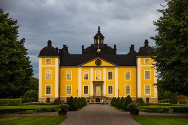 Stromsholm, İsveç Turistleri, Stromsholm Şatosu 'nda yaz sonlarında.