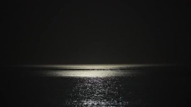 Sousse, Tunus Akdeniz 'de Süper Ay yükseliyor