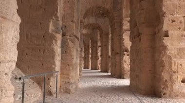 El Jem, Tunus El Jem Roma Amfitiyatrosunun kalıntıları 