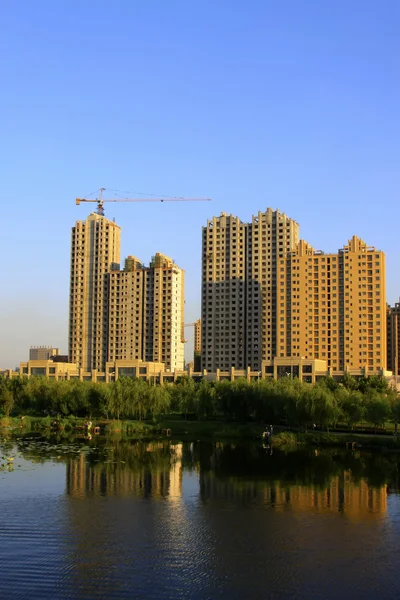 Unfinished high-rise buildings in the North River Park, LuanNan — Stock Photo, Image