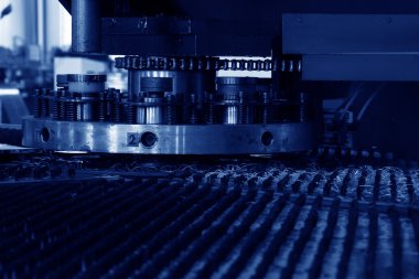 CNC Torna üretim ekipmanları