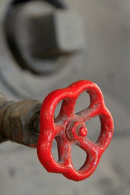 kırmızı el kontrol valfi