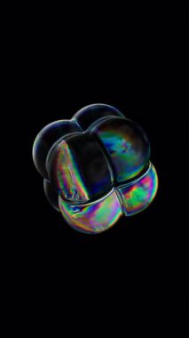 3d şeffaf, dağılım efektli parlak meta küp. Gökkuşağı renkleri yansıtma camı. 3d canlandırma döngüsü oluşturulabilir.