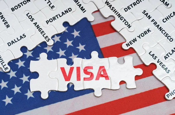 Ulusal konsept. ABD bayrağının şehir adı bulmacaları ve yazıtlarla ilgili bulmacaları var - Visa