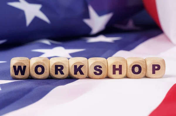 Економіка Сша Бізнес Концепція Прапор Сша Має Куби Написом Workshop — стокове фото