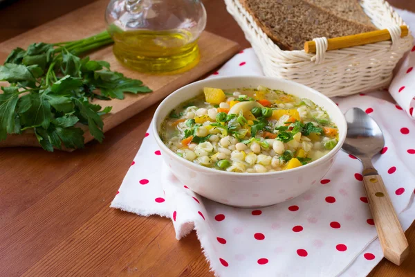 Χορτόσουπα με φιδέ σούπα με λευκά φασόλια — Φωτογραφία Αρχείου