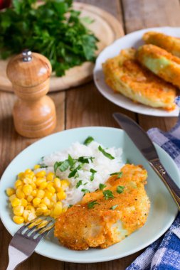 Fried lahana ekmek kırıntısı - şnitzel vegan sürümü