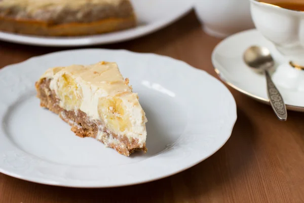 Bananas and cream cheese cake — Stock Photo, Image