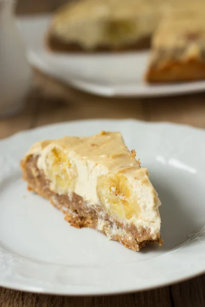 Bananas and cream cheese cake — Stock Photo, Image